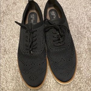 *SOLD* Euro Soft knit oxfords